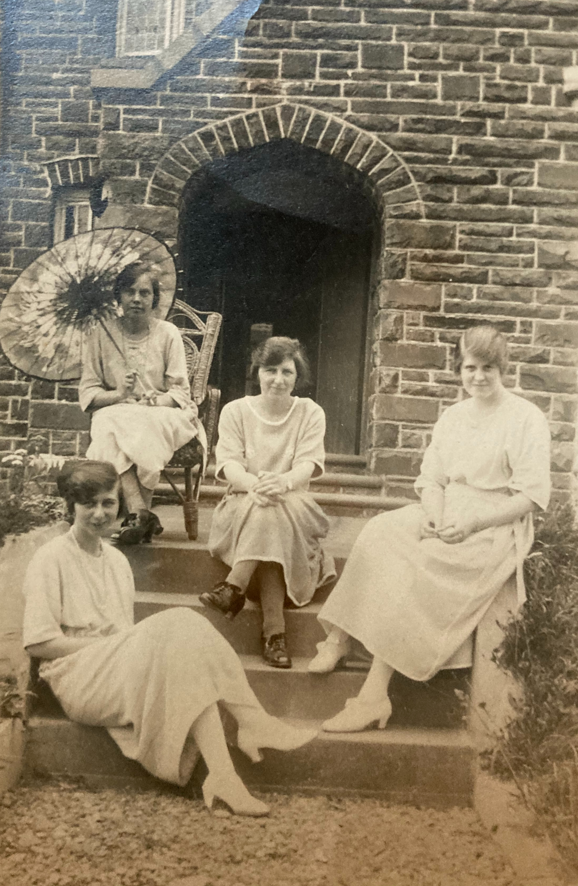 Rothwell sisters Aberystwyth 1923