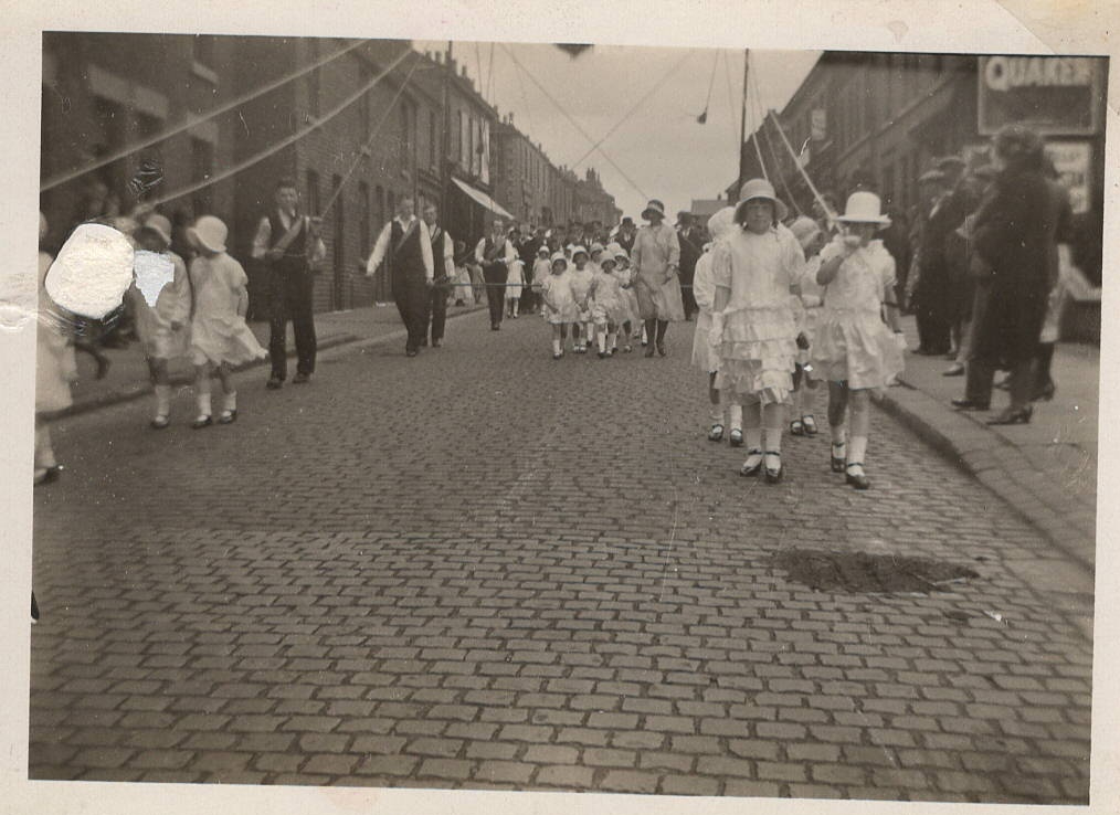 Sunday School Walks 1920s 5
